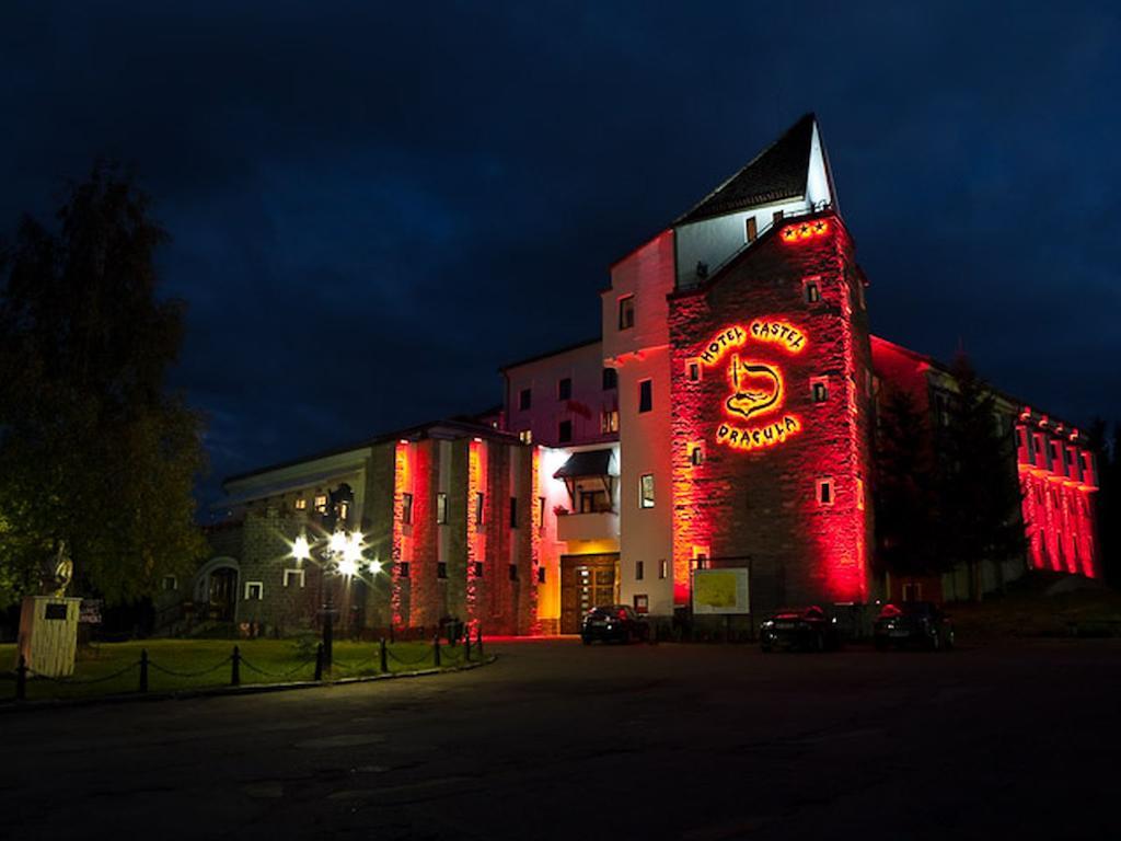 Hotel Castel Dracula Piatra Fantanele Exteriér fotografie